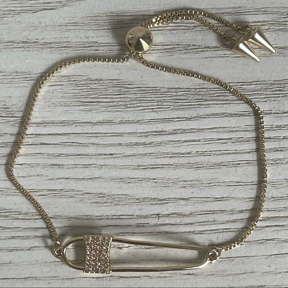 NEW! • Safety Pin Adjustable Pulley Bracelet - Picture 2 of 5